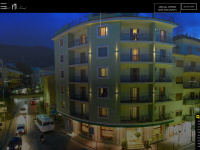 hoteltouristsorrento.com